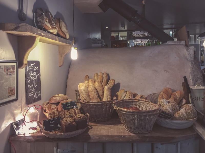 boulangerie-PIERREFEU-min_boulangerie